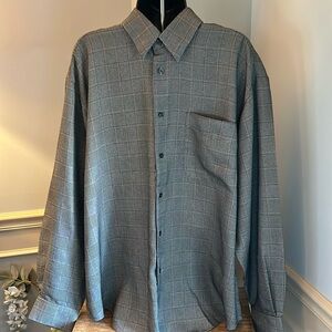 Haggar men’s button up shirt EUC
